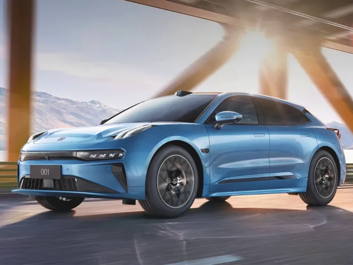 2025 ZEEKR 001 WE EDITION 95  RWD
