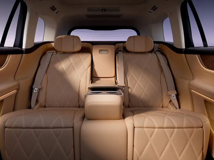 2025 AITO M9 Extended Range Max Six-Seater Edition