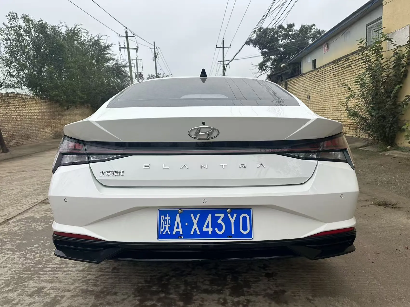 2022 Hyundai Elantra 1.5L CVT LUX Premium Edition