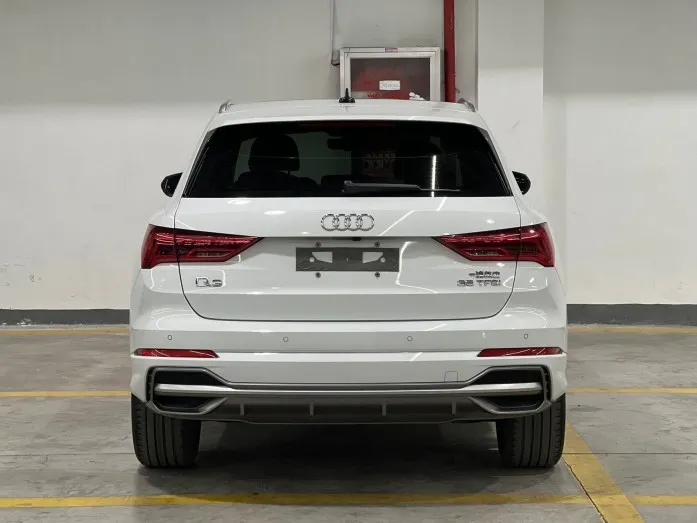 Audi Q3 2021 35 TFSI Progressive Dynamic Edition