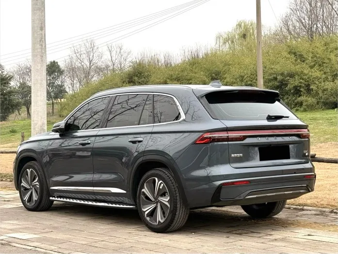 Geely 2022 Xingyue L Thor Hi-X 1.5T Hybrid Super Xun Automatic Transmission