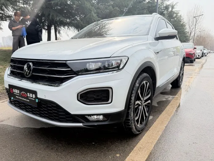 Volkswagen T-ROC 2022 280TSI DSG Front-Wheel Drive R-Line Pro PLUS