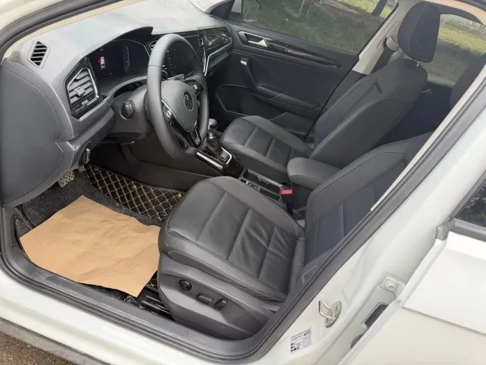 Volkswagen T-ROC 2022 280TSI DSG Front-Wheel Drive R-Line Pro PLUS