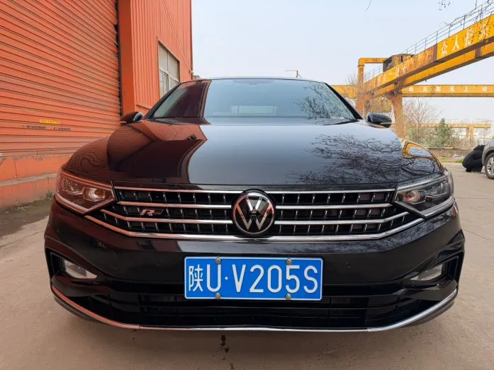 Volkswagen Magotan 2023 2 Millionth Unit Commemorative Edition 280TSI DSG Leading Edition