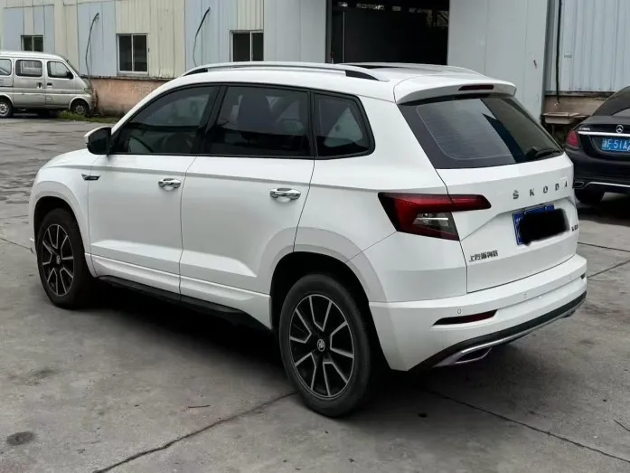 Skoda Karoq 2022 TSI280 Luxury Edition