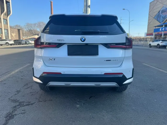 2023 BMW X1 sDrive20LiX Design Package