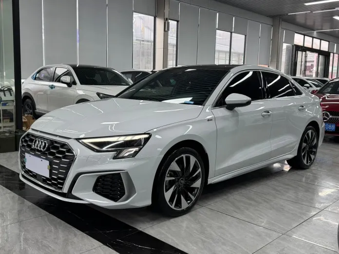 AUDI A3L Limousine 35 TFSI