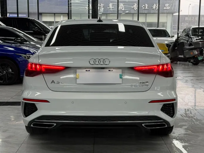AUDI A3L Limousine 35 TFSI