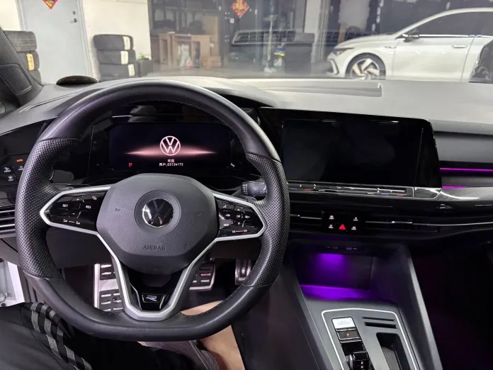 Volkswagen 2023 Golf 280TSI DSG R-Line-lite
