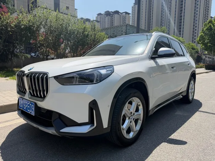 2023 BMW X1 sDrive20Li X Design Package