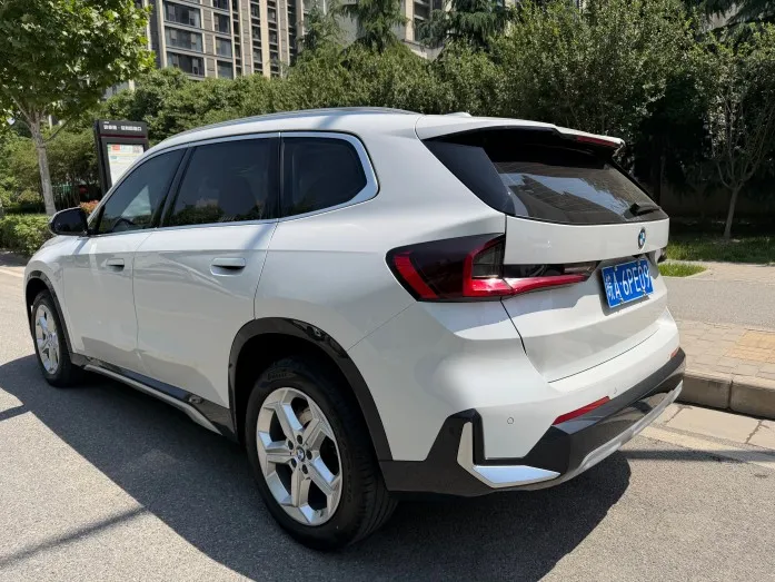 2023 BMW X1 sDrive20Li X Design Package
