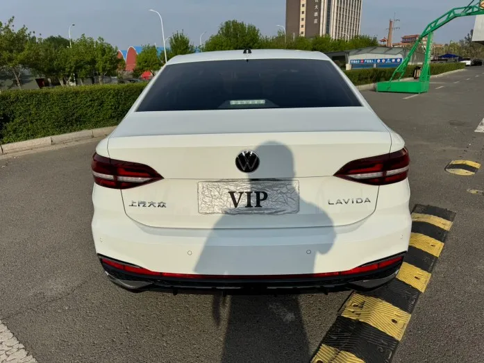 Volkswagen Lavida 2023 Facelift 1.5 Automatic Starry Sky Five Million Edition