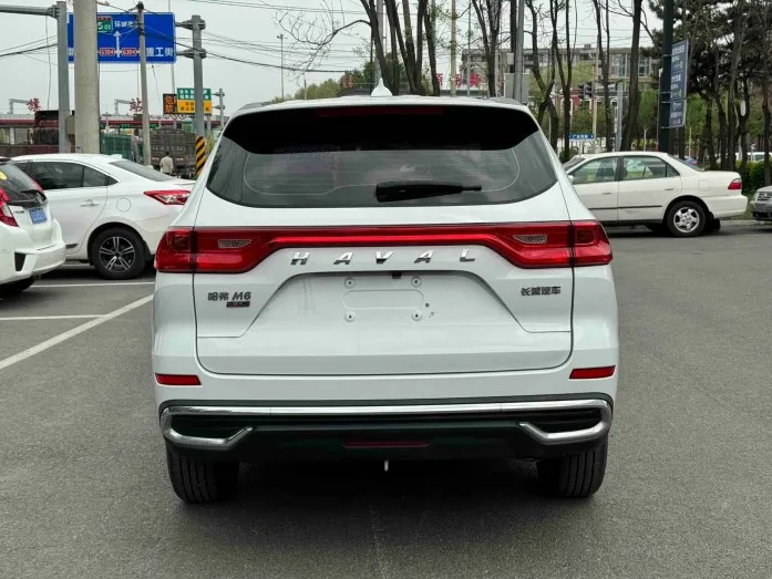 Haval M6 2023 PLUS 1.5T DCT Elite Intelligent Connectivity Edition