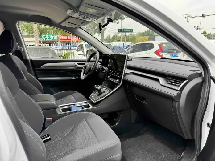 Haval M6 2023 PLUS 1.5T DCT Elite Intelligent Connectivity Edition