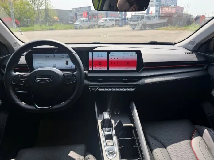 Geely 2022 Binrui COOL 1.5T COOL Electric Edition Automatic Transmission