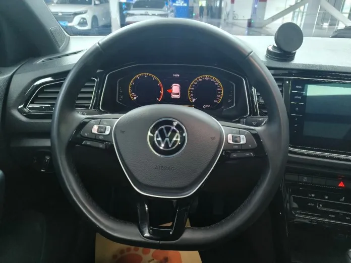 Volkswagen T-Roc 2021 1.4T AWD Luxury Intelligent Connectivity