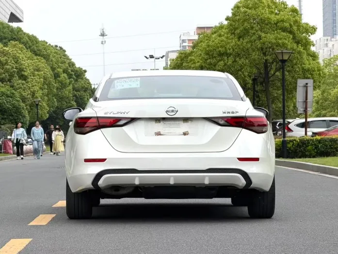 2022 Nissan Sylphy 1.6 CVT XL Enjoy Edition Automatic