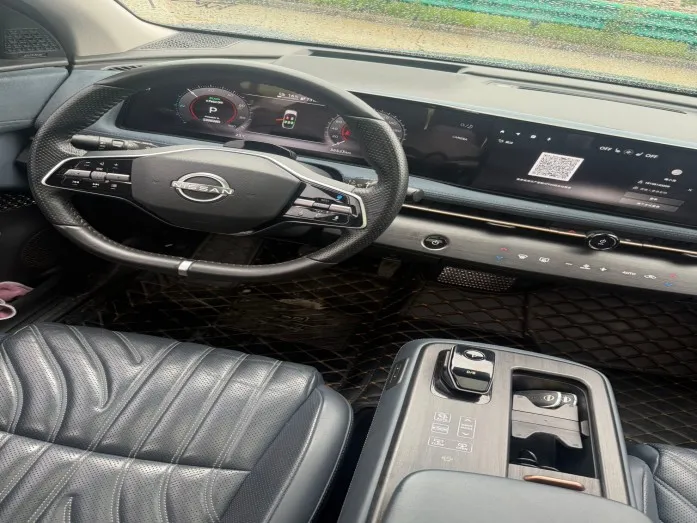 Nissan 2022 High-Performance AWD Top-of-the-Line Edition