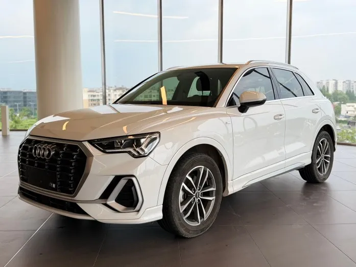 Audi Q3 2023 1.4T Automatic 35 TFSI Sport Progressive Dynamic Model