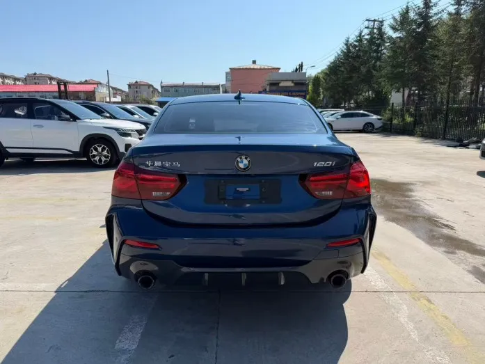 BMW 1 Series 120i (BMW7154HC) M Sport Night Edition 2023