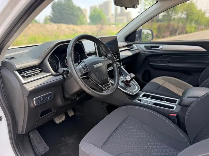 Haval M6
